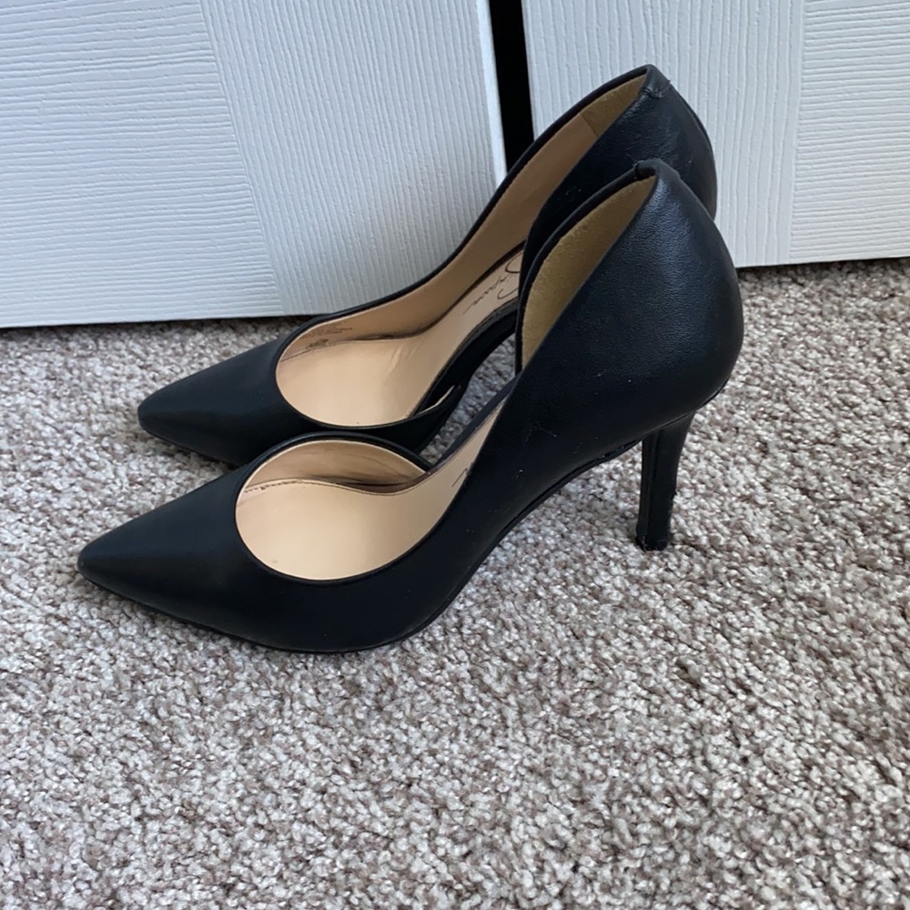 Heels - Picture 2 of 4